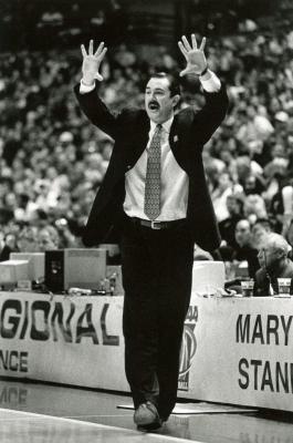 Esherick coaching Georgetown during the 2001 NCAA Tournament