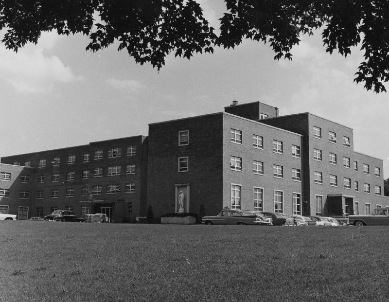 Photo of St. Mary's Hall at Georgetown University