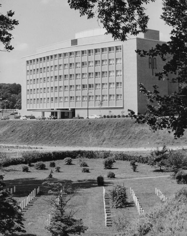 Reiss Science Building at Georgetown University